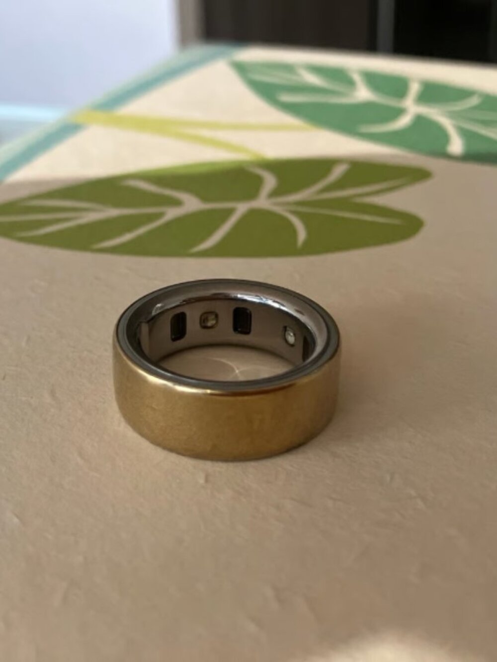 Oura Ring 4 size 7 Gold